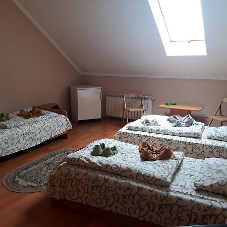 Apollon Hotel Moekatsjeve Buitenkant foto
